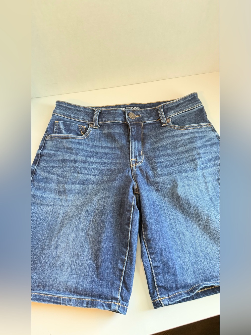 Maurices Women's Straight Leg Blue Denim Shorts longer length